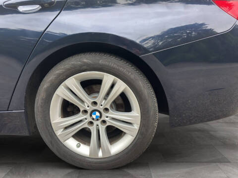 2017 BMW 3 Series 330i xDrive