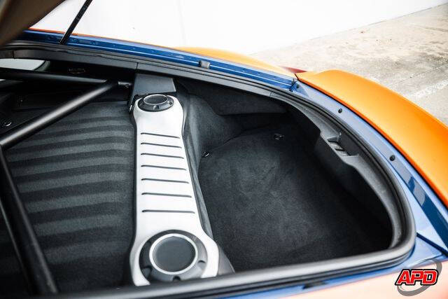 2016 Porsche Cayman GT4