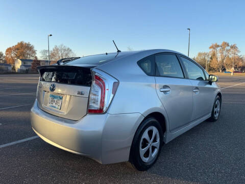 2015 Toyota Prius Two