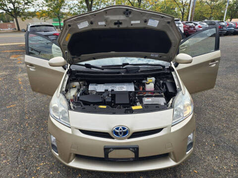 2010 Toyota Prius III
