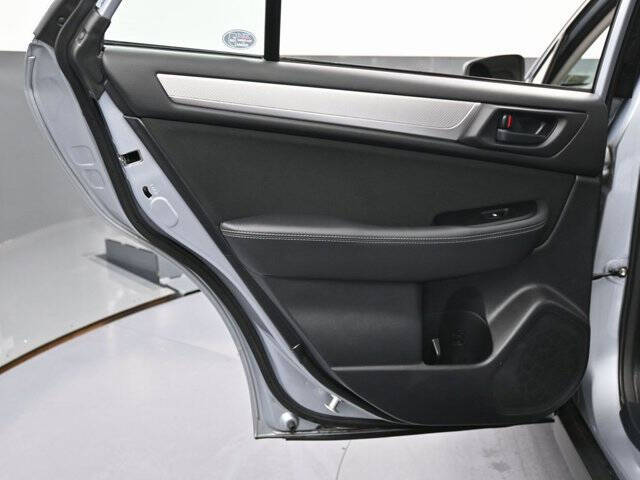 2019 Subaru Outback 2.5i