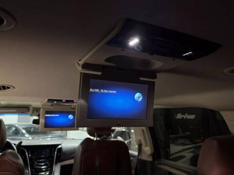 2019 Cadillac Escalade ESV Premium Luxury