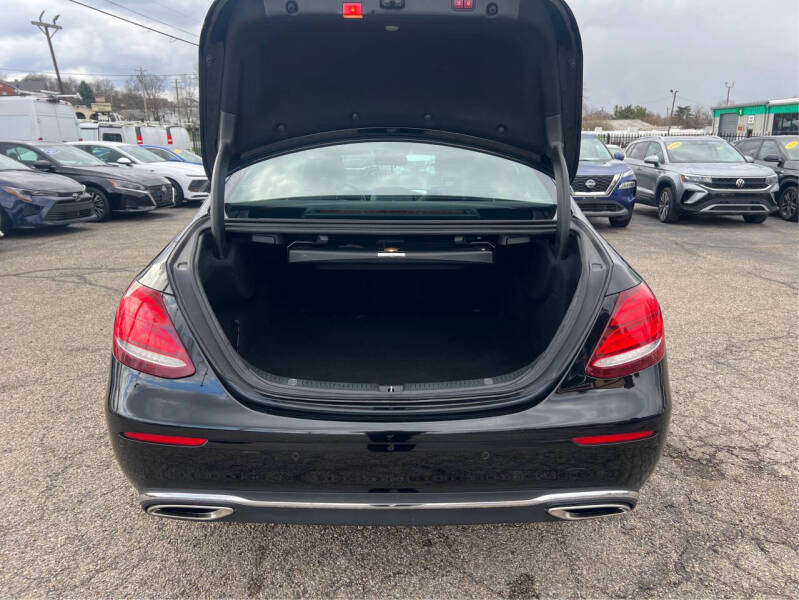2017 Mercedes-Benz E-Class E 300 4MATIC
