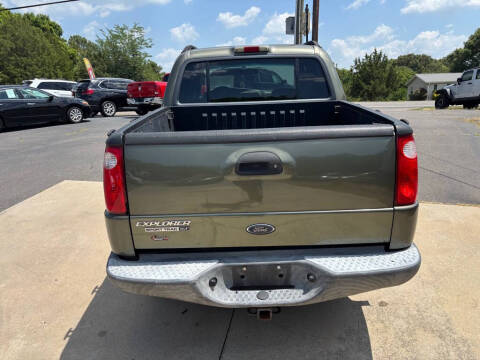 2004 Ford Explorer Sport Trac