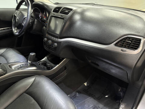 2019 Dodge Journey Crossroad