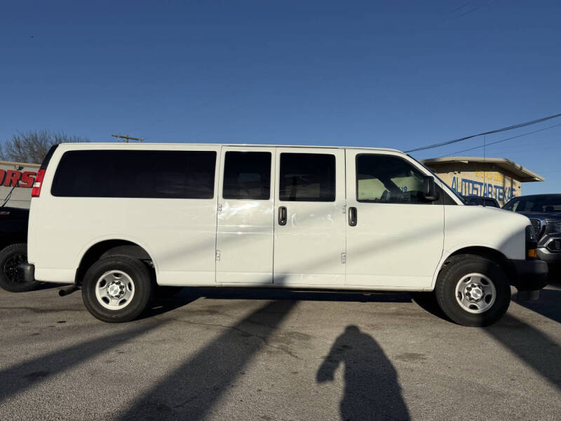 2019 Chevrolet Express LS 3500