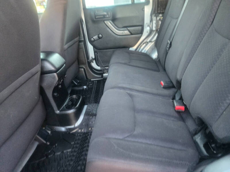 2014 Jeep Wrangler Unlimited Sport