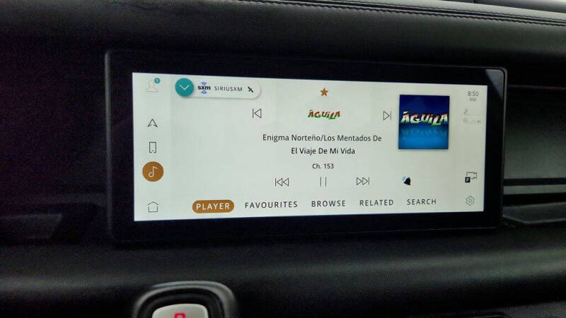 2024 Land Rover Defender 110 P400 X-Dynamic SE