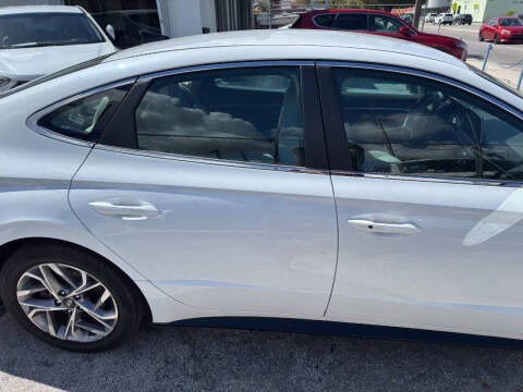 2021 Hyundai Sonata SEL