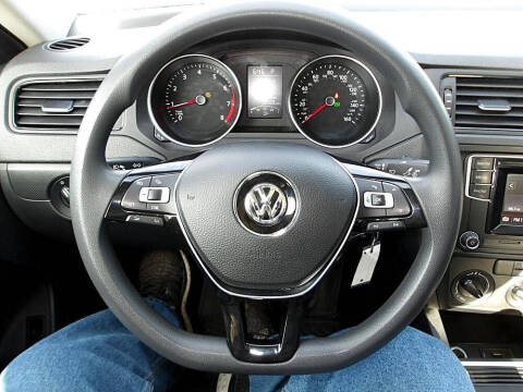 2016 Volkswagen Jetta