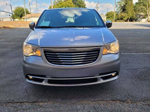 2014 Chrysler Town and Country Touring-L