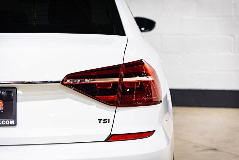 2017 Volkswagen Passat 1.8T S