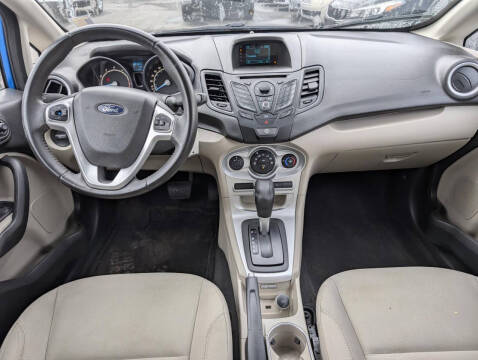 2015 Ford Fiesta SE