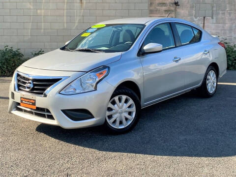 2019 Nissan Versa