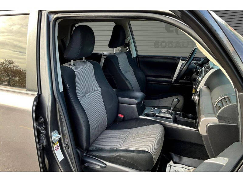 2016 Toyota 4Runner SR5