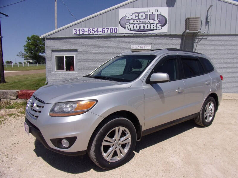 2011 Hyundai Santa Fe for sale at SCOTT FAMILY MOTORS in Springville IA