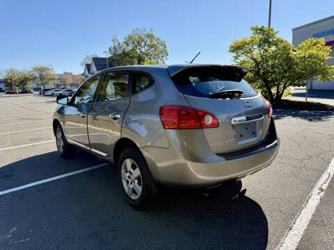 2011 Nissan Rogue S