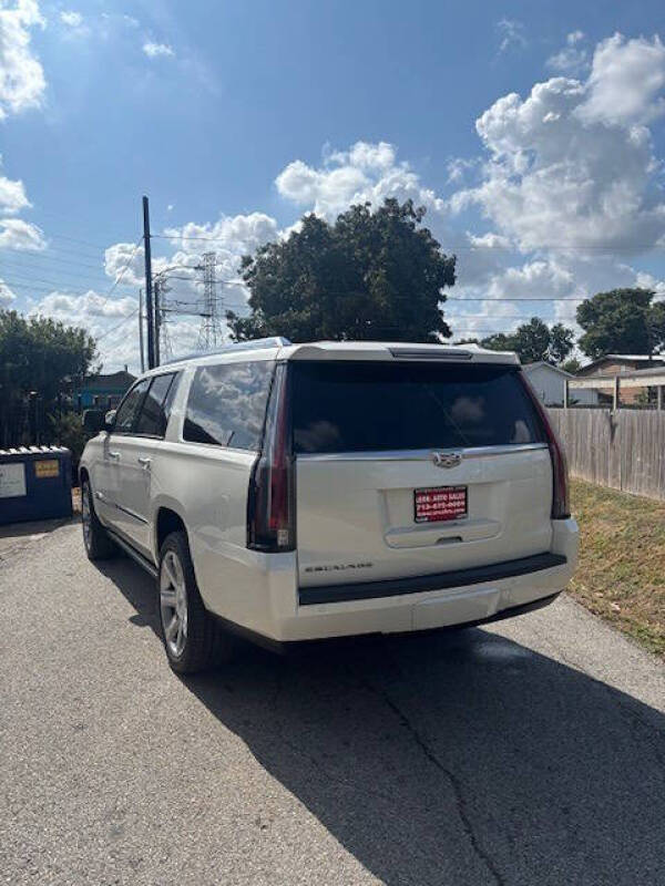 2015 Cadillac Escalade ESV Premium