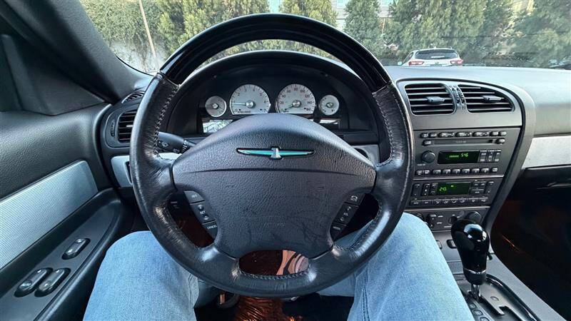 2004 Ford Thunderbird Deluxe