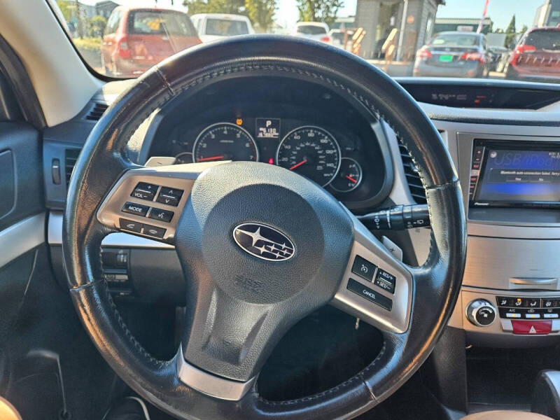 2013 Subaru Outback 2.5i Premium