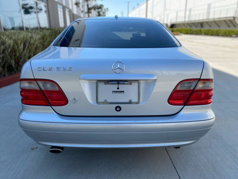 2001 Mercedes-Benz CLK CLK 320