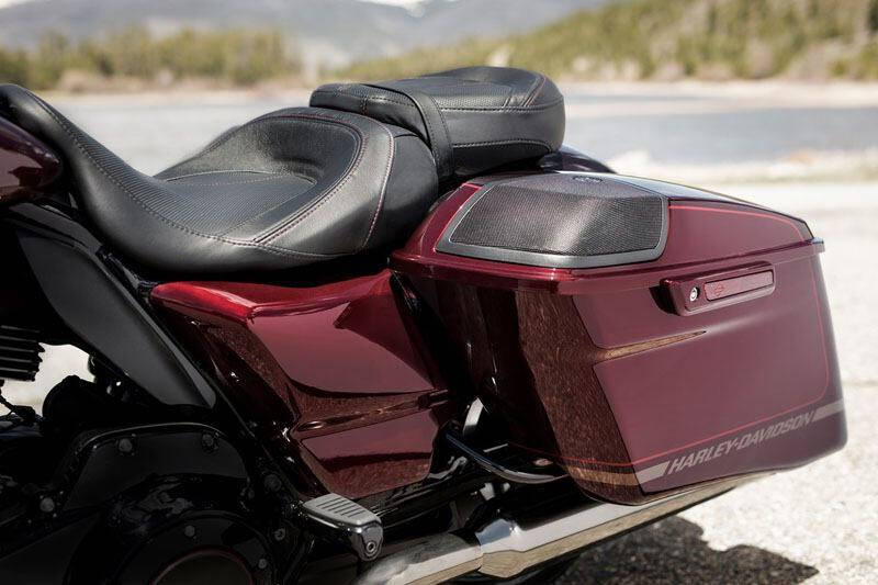 2019 Harley-Davidson CVO Street Glide
