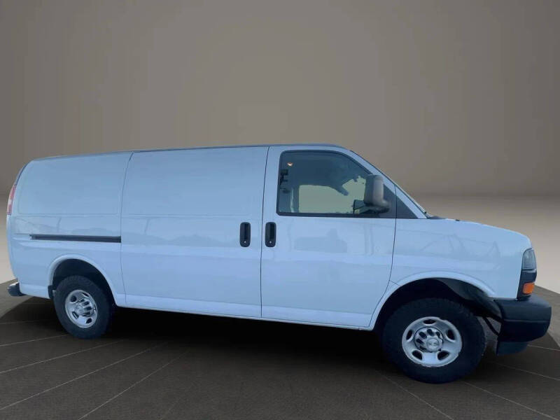 2021 Chevrolet Express 3500