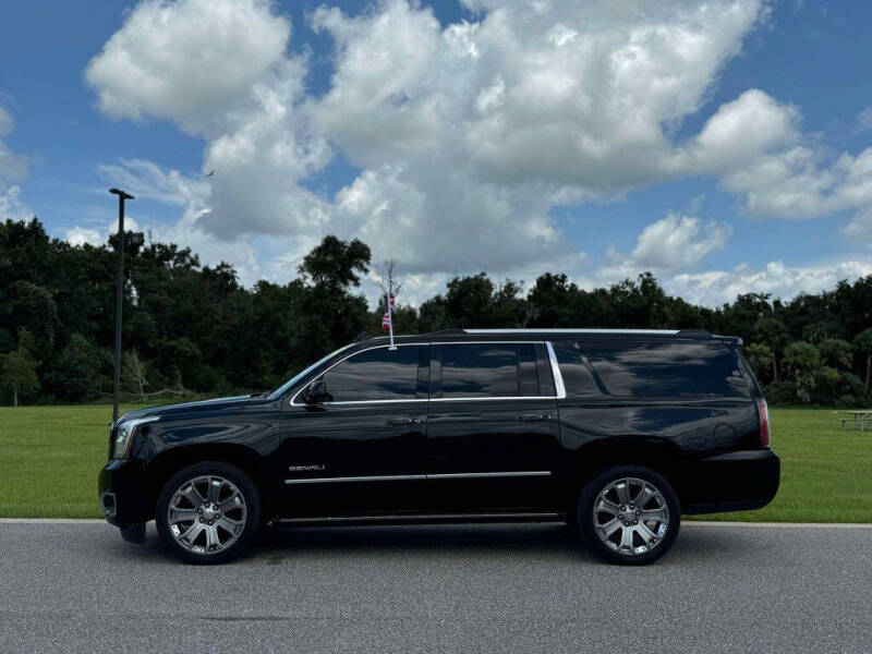 Used 2016 GMC Yukon XL Denali with VIN 1GKS2HKJ5GR370376 for sale in Port Charlotte, FL