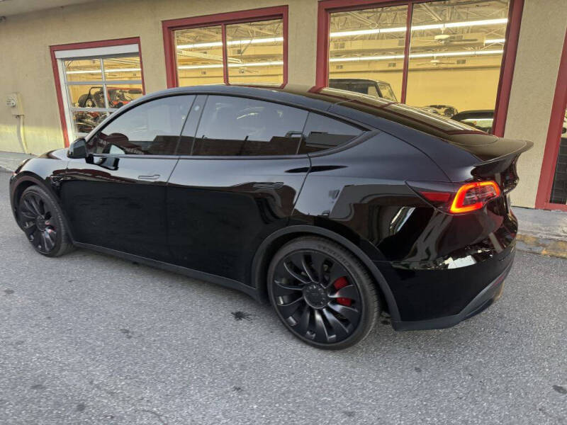 2023 Tesla Model Y Performance