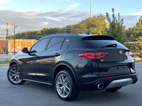 2018 Alfa Romeo Stelvio Sport