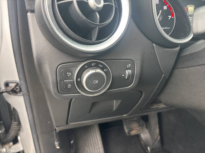 2018 Alfa Romeo Stelvio Ti