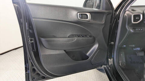 2022 Hyundai Venue SE