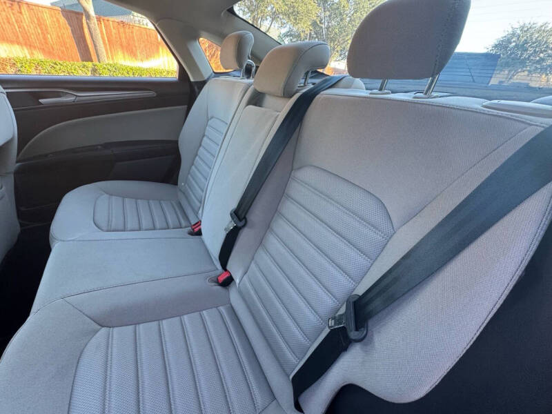 2018 Ford Fusion Hybrid S