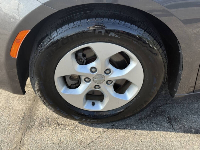 2017 Chrysler Pacifica Touring-L Plus