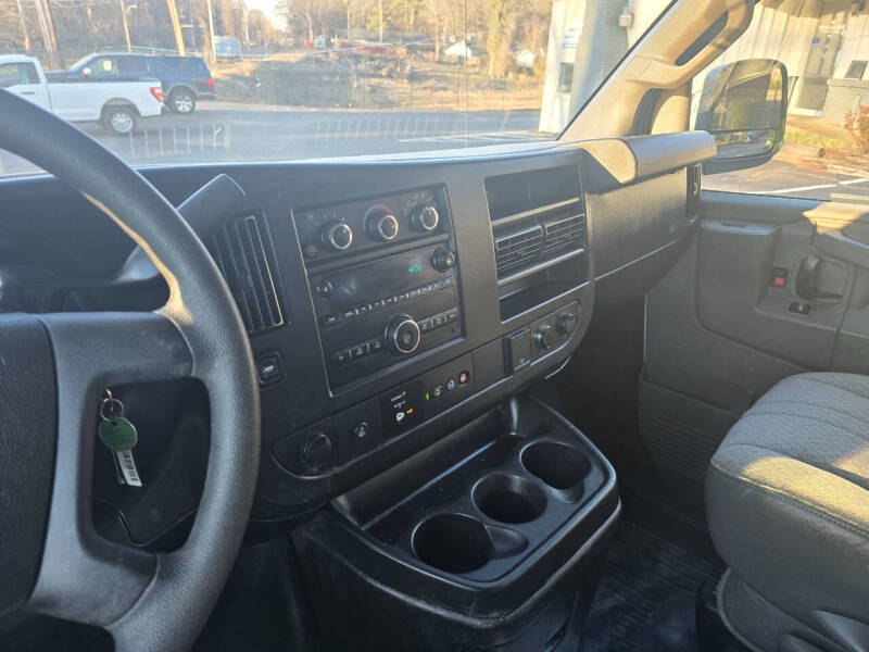 2021 Chevrolet Express 2500