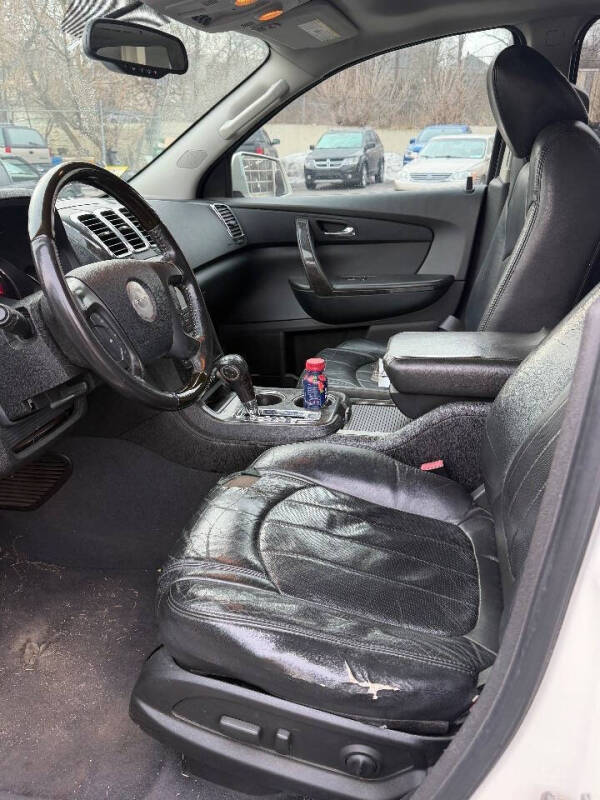 2011 GMC Acadia Denali