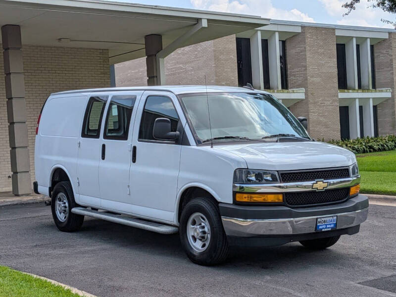 2024 Chevrolet Express 2500