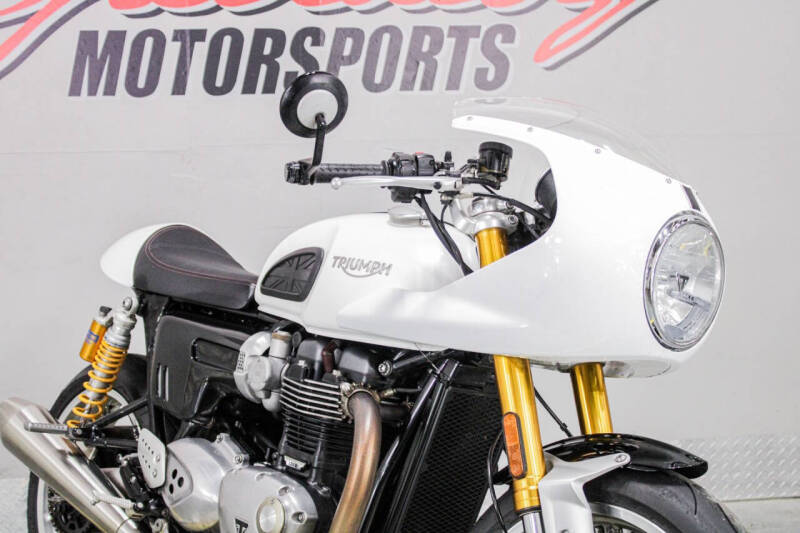 2018 Triumph Thruxton 1200