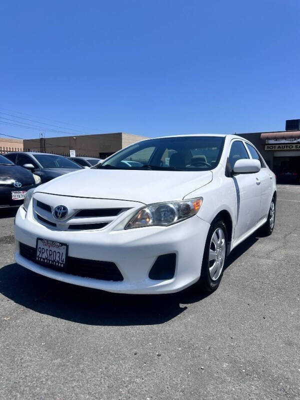 2012 Toyota Corolla LE