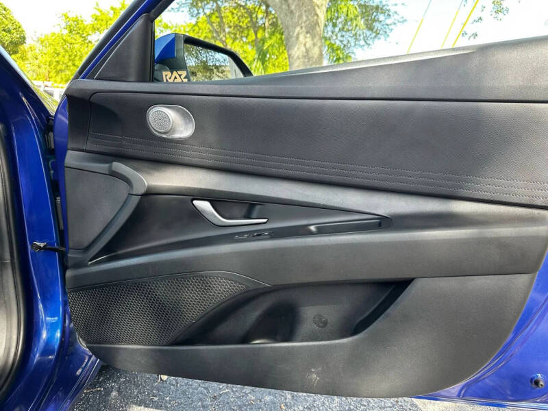 2021 Hyundai Elantra