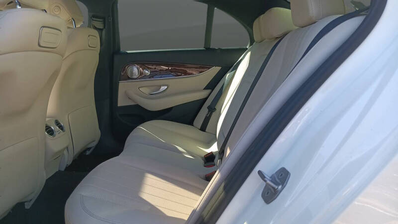 2018 Mercedes-Benz E-Class E 300
