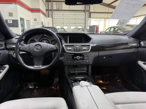 2010 Mercedes-Benz E-Class
