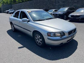 2002 Volvo S60 for sale at American & Import Automotive in Cheektowaga NY