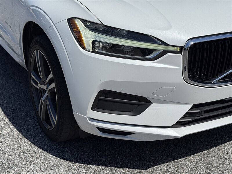 2020 Volvo XC60 9