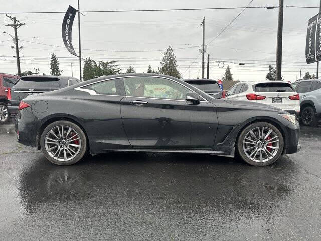 2017 Infiniti Q60 Red Sport 400