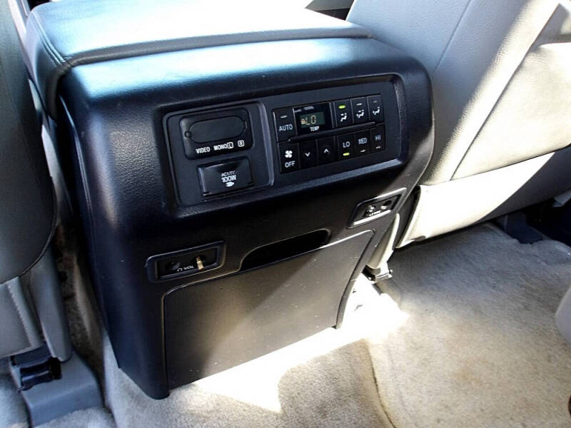 2011 Toyota Sequoia Limited