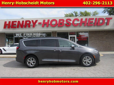 2023 Chrysler Pacifica for sale at Henry-Hobscheidt Motors in Plattsmouth NE