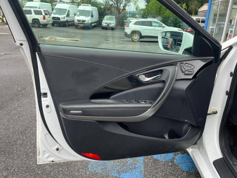 2017 Hyundai Azera
