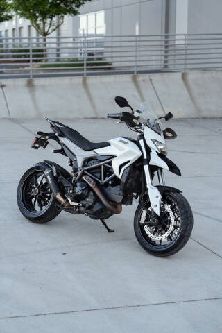 2013 Ducati Hypermotard 821