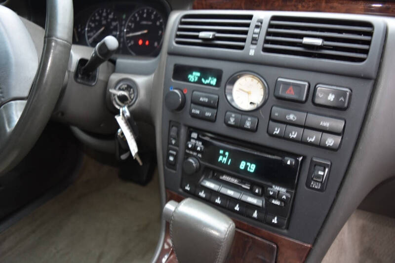 2000 Infiniti Q45 Anniversary